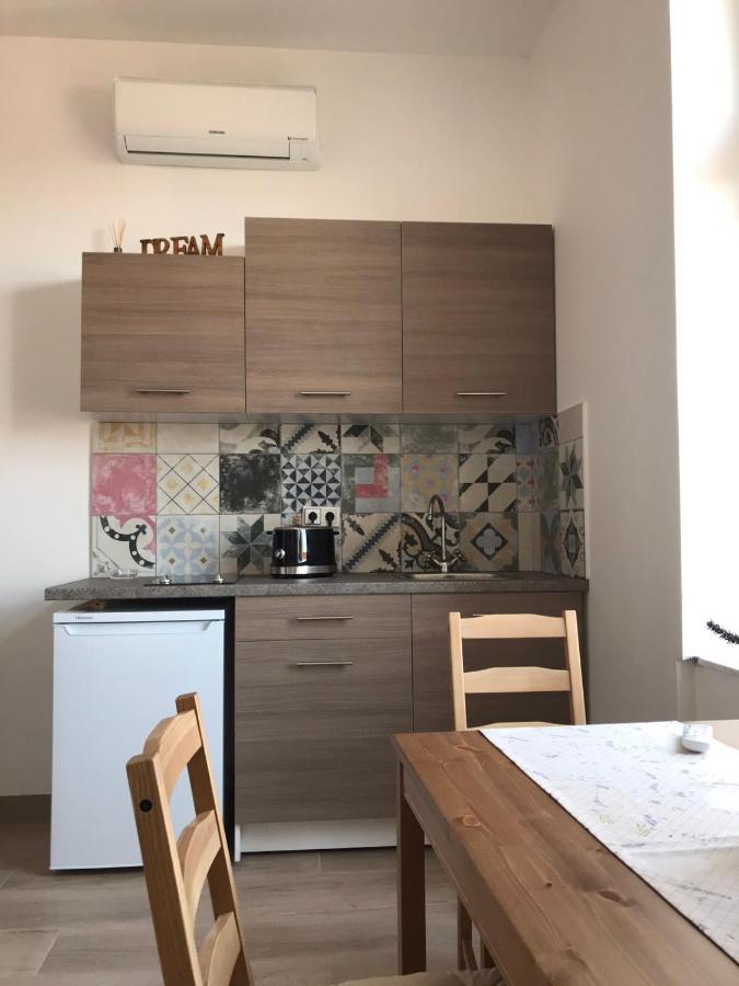 Studio Apartmani Paola غييكا المظهر الخارجي الصورة